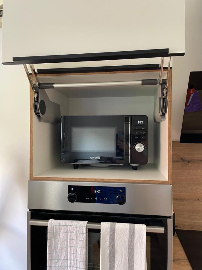 Mely Rose Apartman Ljubljana Kültér fotó