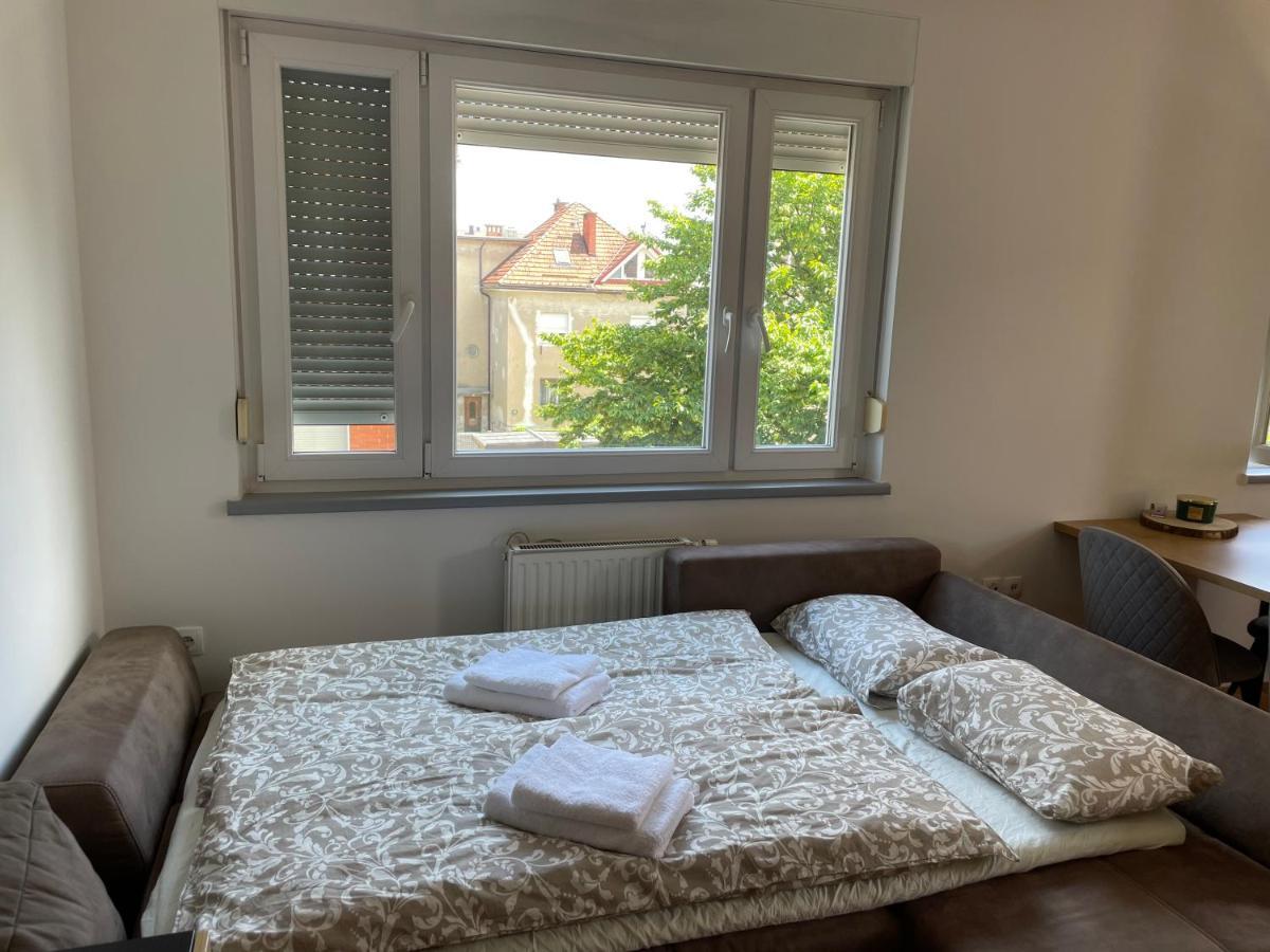 Mely Rose Apartman Ljubljana Kültér fotó