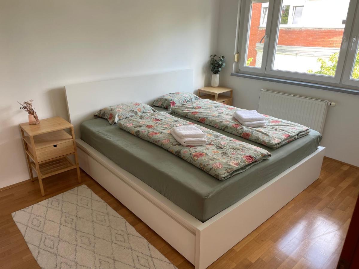 Mely Rose Apartman Ljubljana Kültér fotó